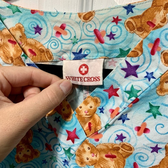 Teddy bear boo boo scrub top - Picture 2 of 5